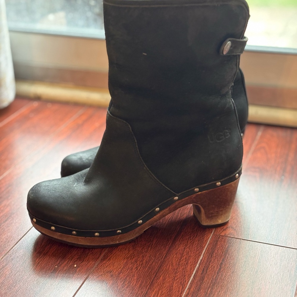 UGG Black Winter Clogs with Durable Sole